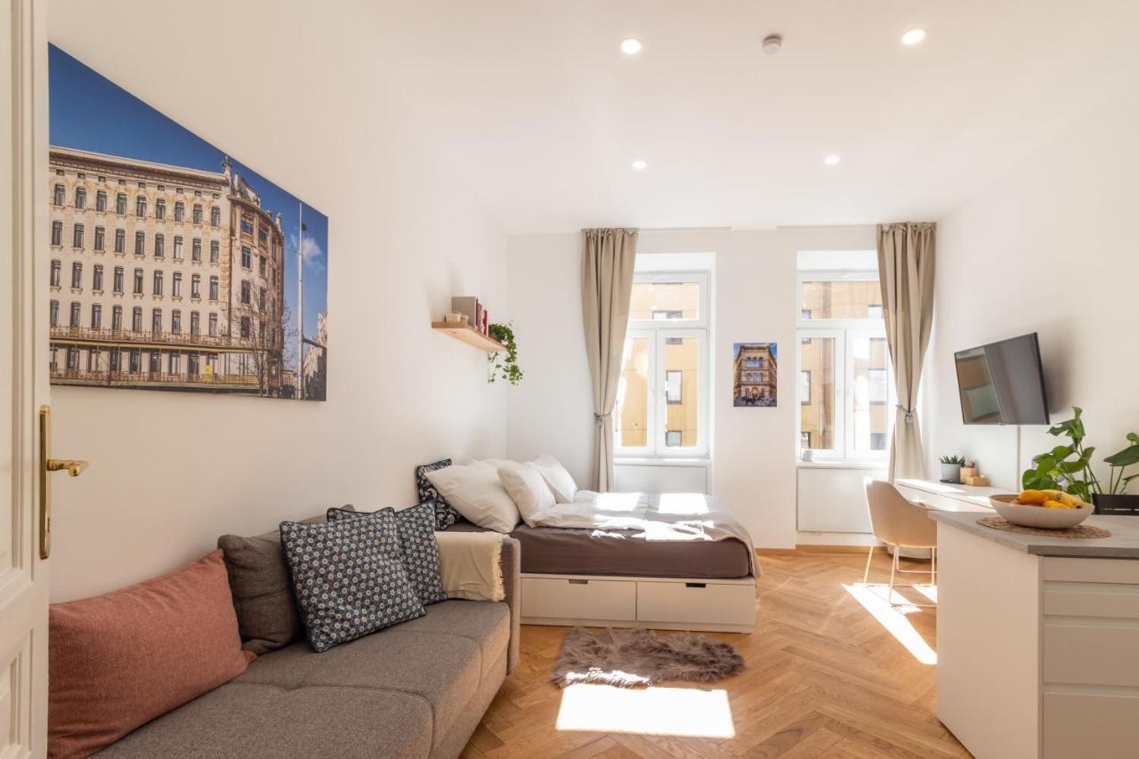 Vienna Central Apartment Bagian luar foto